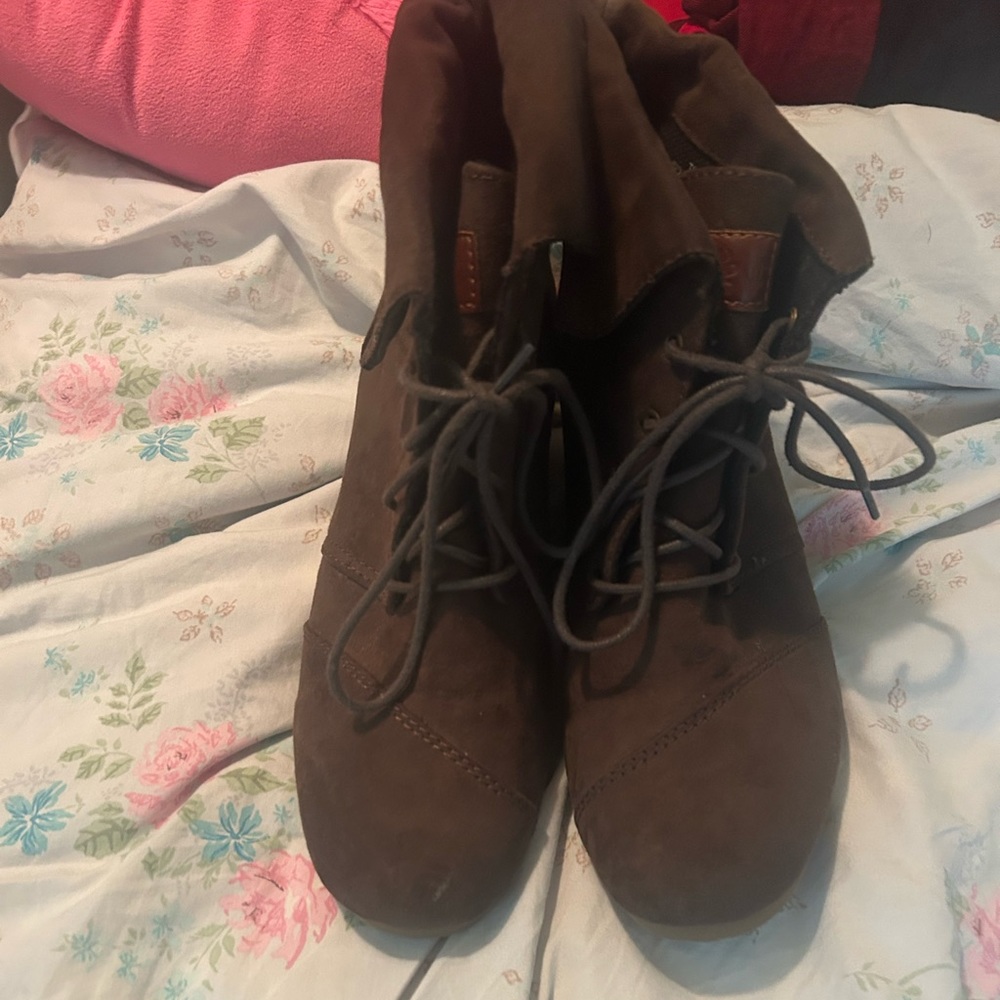 brown heeled ankle boots